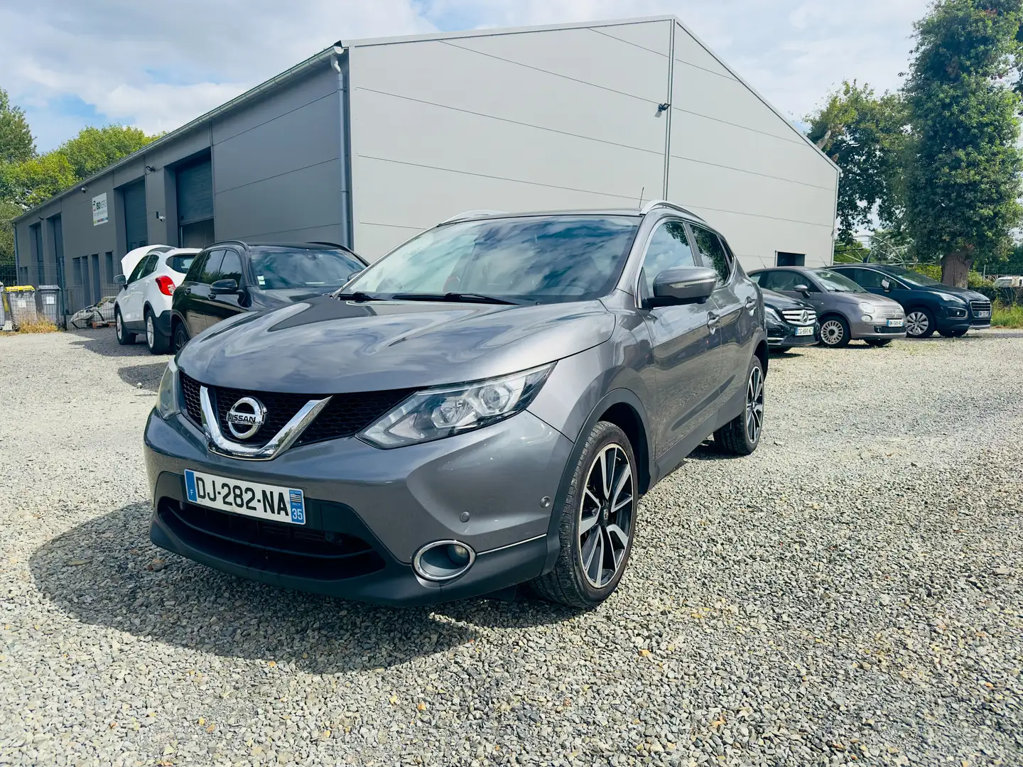 Nissan Qashqai 1.6 dCi 130 Stop/Start Tekna Xtronic A Gris - 2
