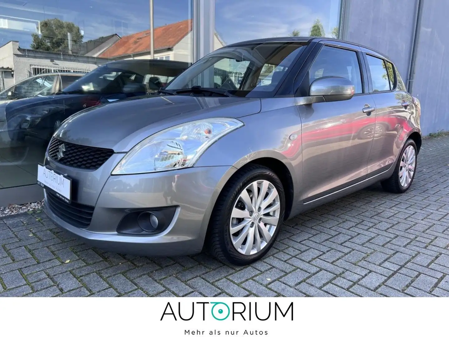 Suzuki Swift Comfort Facelift AUTOMATIK KLIMA SHZH PDC Grau - 1