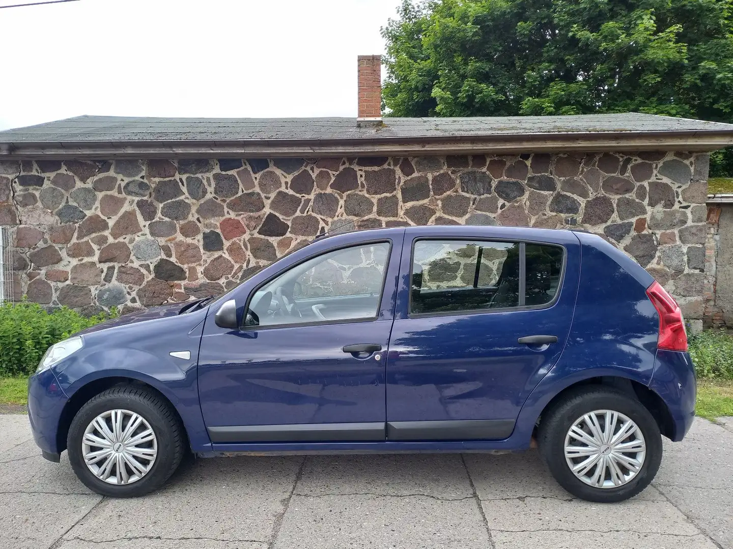 Dacia Sandero Ambiance Azul - 2