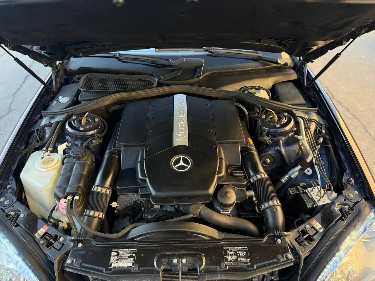 Mercedes-Benz S-Class снимка Mercedes-Benz S-Class