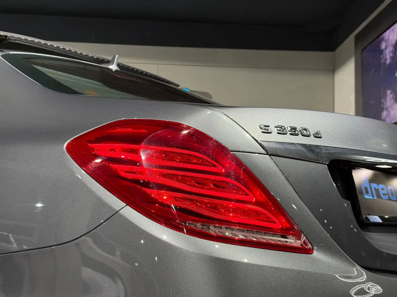 Mercedes-Benz S 350 d 4Matic Aut. / AMG LINE / PANO / LUFT / BURMESTE Bild 12
