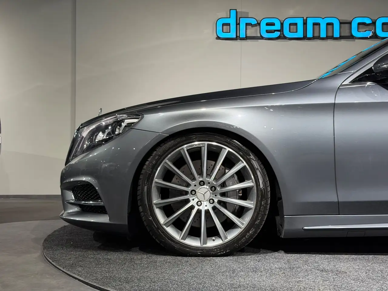 Mercedes-Benz S 350 d 4Matic Aut. / AMG LINE / PANO / LUFT / BURMESTE Bild 13