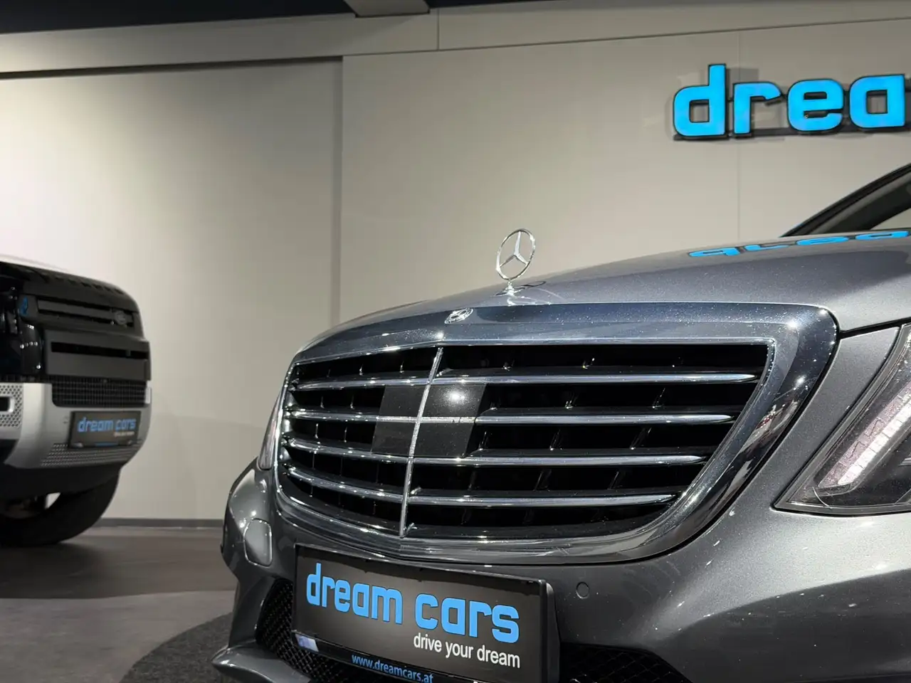 Mercedes-Benz S 350 d 4Matic Aut. / AMG LINE / PANO / LUFT / BURMESTE Bild 19
