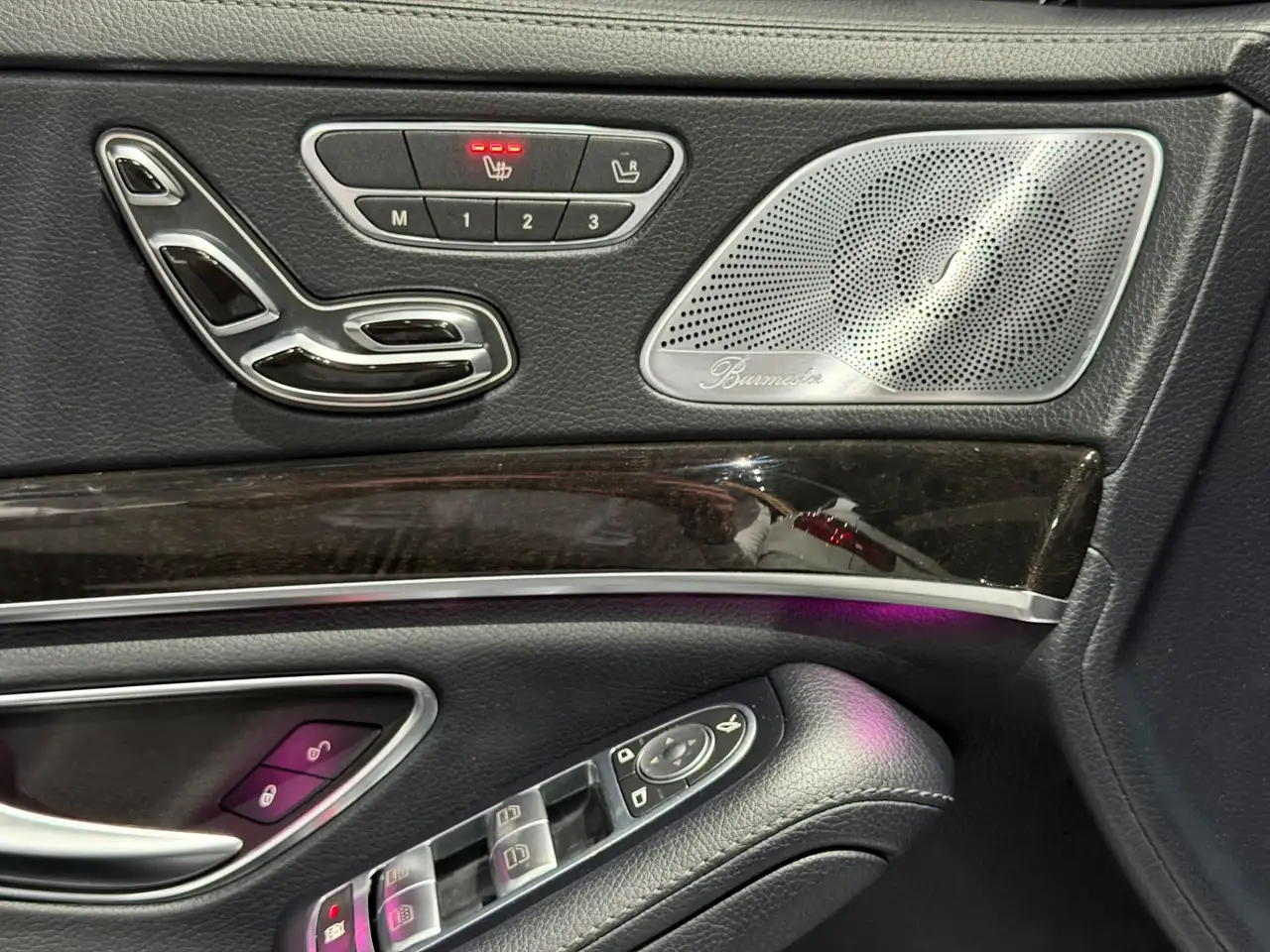 Mercedes-Benz S 350 d 4Matic Aut. / AMG LINE / PANO / LUFT / BURMESTE Bild 25