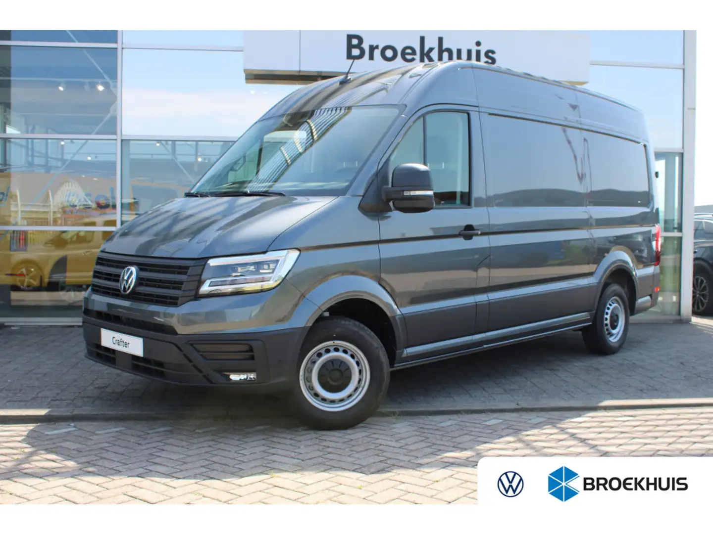 Volkswagen Crafter 35 2.0 TDI L3H3 Exclusive BPM Vrij | 177 pk | ACC Gris - 1