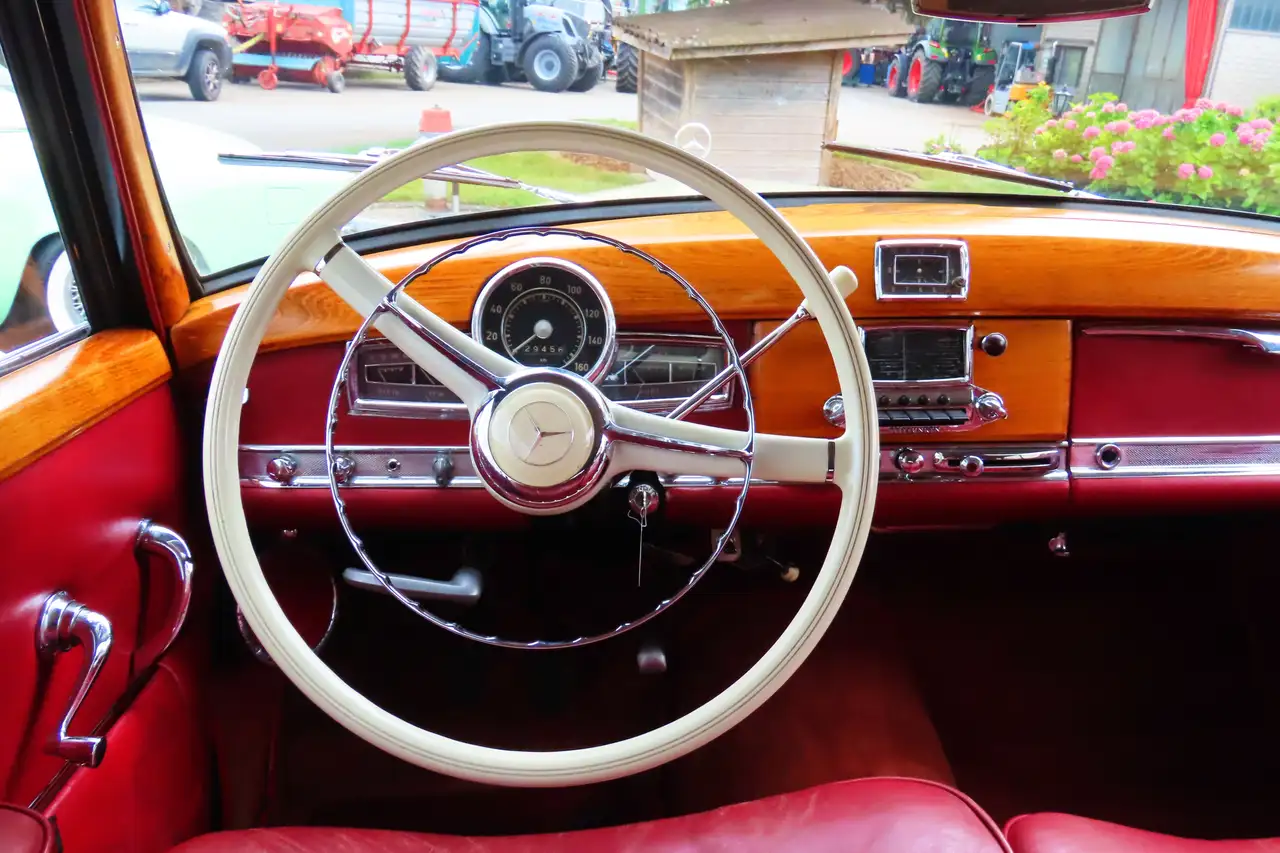 Mercedes-Benz 300 Adenauer Cabrio D, foto 9
