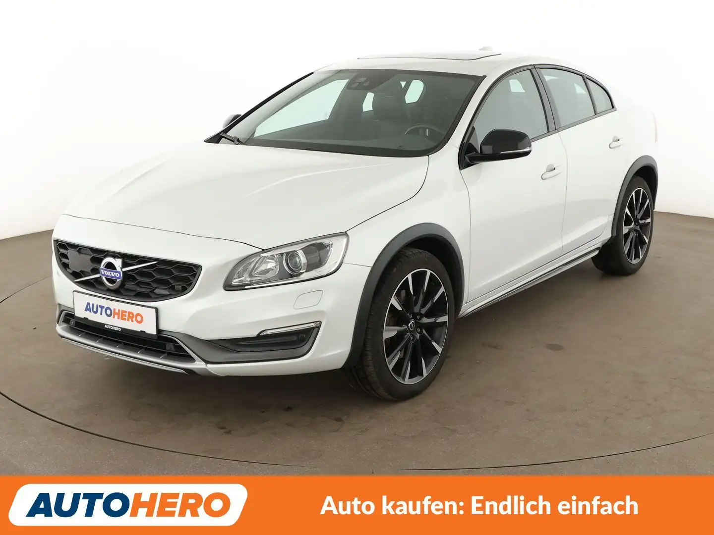 Volvo S60 Cross Country 2.0 D4 Summum Aut.*NAV*ACC*CAM*PDC*SHZ*ALU*KLIMA* Blanco - 1