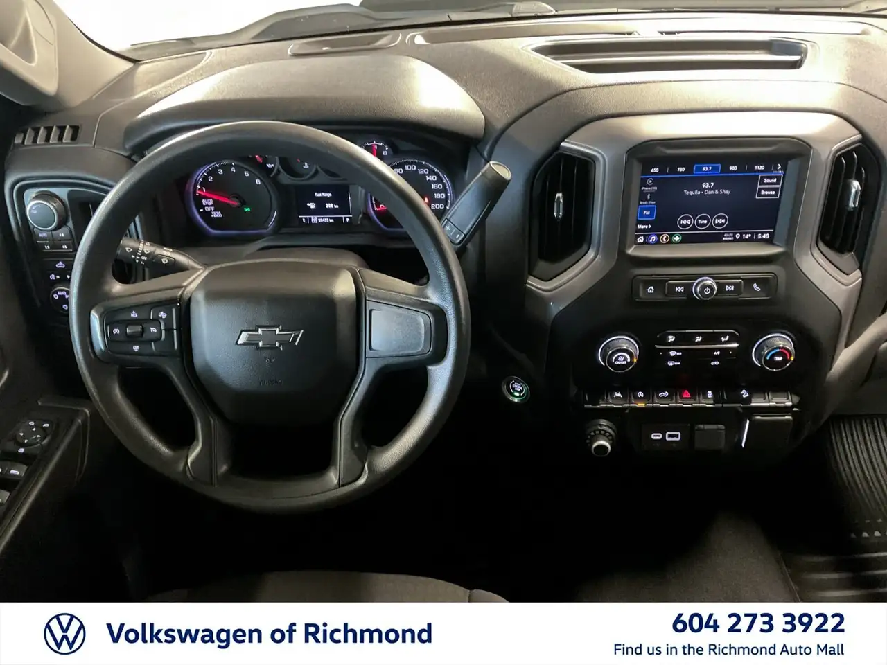 Chevrolet Silverado 1500 снимка Chevrolet Silverado 1500