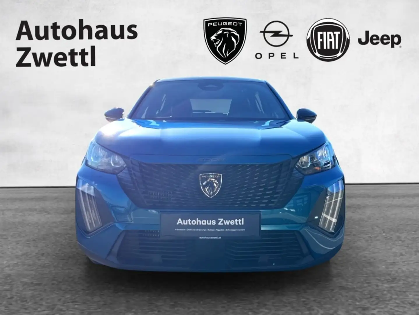 Peugeot 2008 Style PT 100 Blau - 2