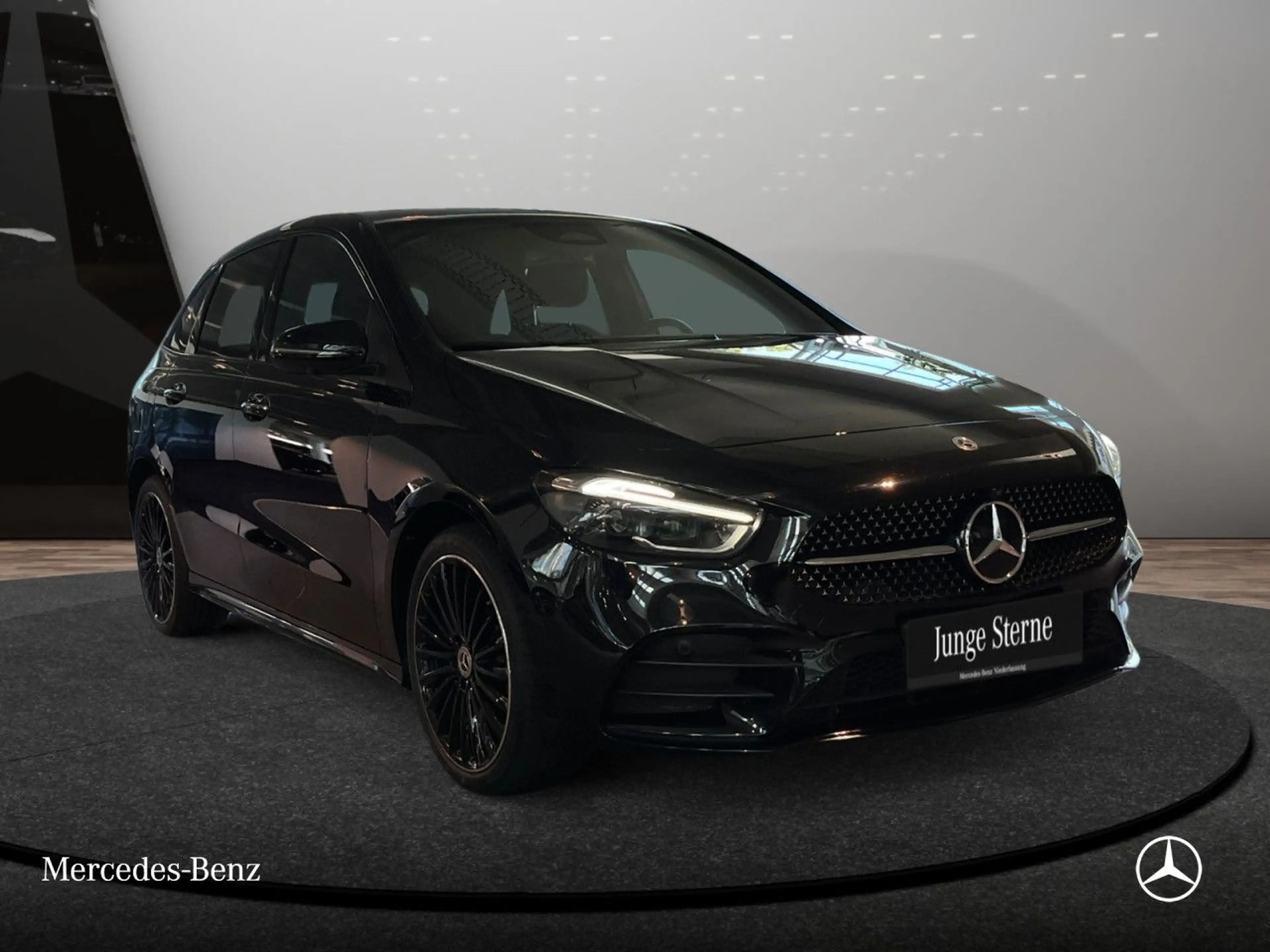 Mercedes-Benz B 250 e AMG+NIGHT+360°+MULTIBEAM+TOTW+KEYLESS+8G — photo 5
