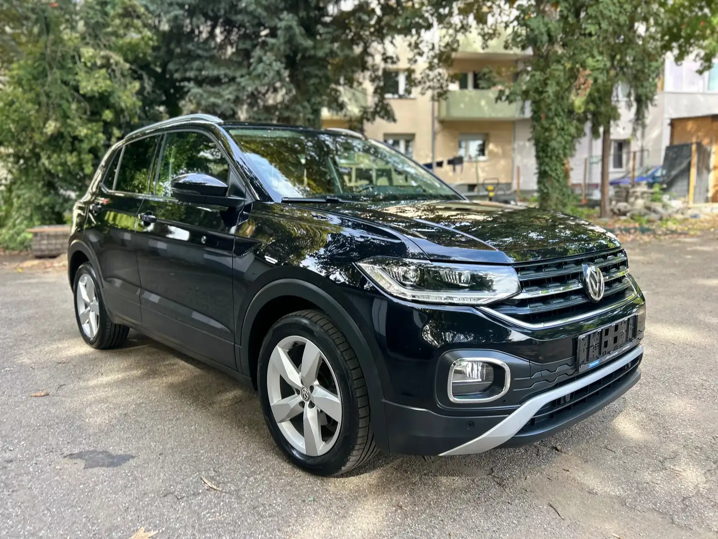 Volkswagen T-Cross Style, 1-Hand, Automatik,Navi, und viel Extras Schwarz - 2