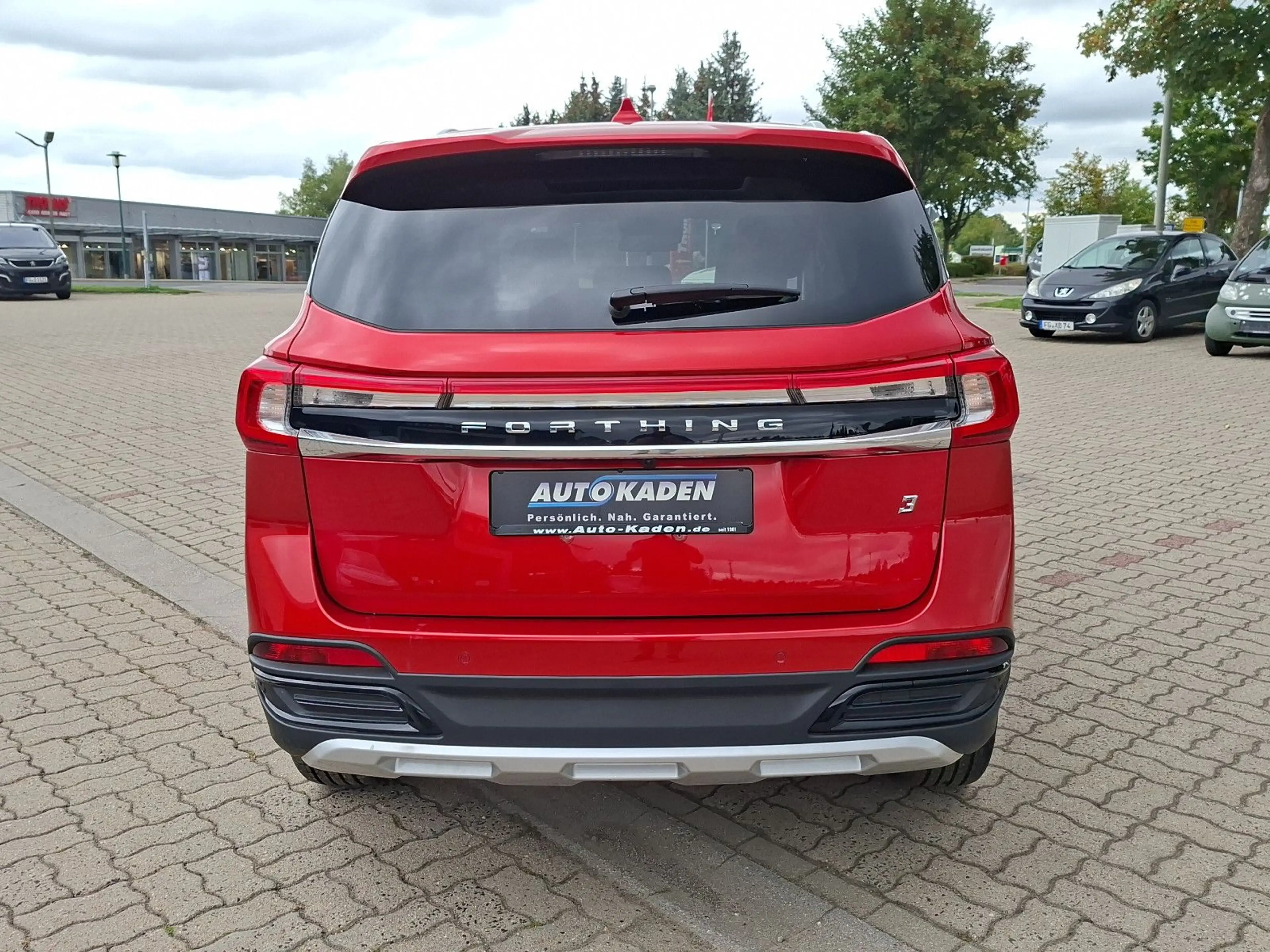 DFM Forthing 3 170 Automatik Pano Sitzheizung — photo 5