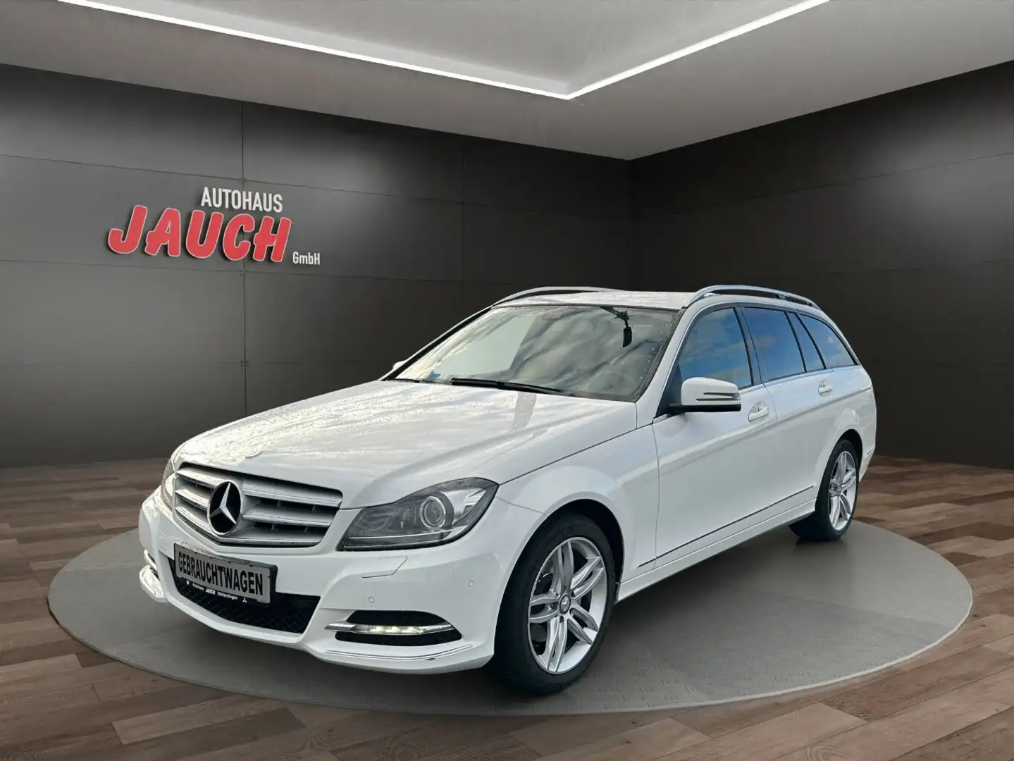 Mercedes-Benz C 200 T-Modell Blanc - 1