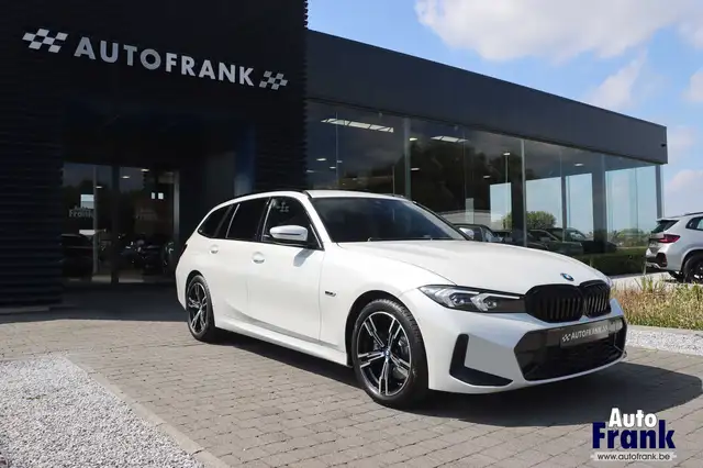 BMW 320 E / TOUR / M-SPORT / FACELIFT / TREKHK / H&K / STUURVERW / CAM