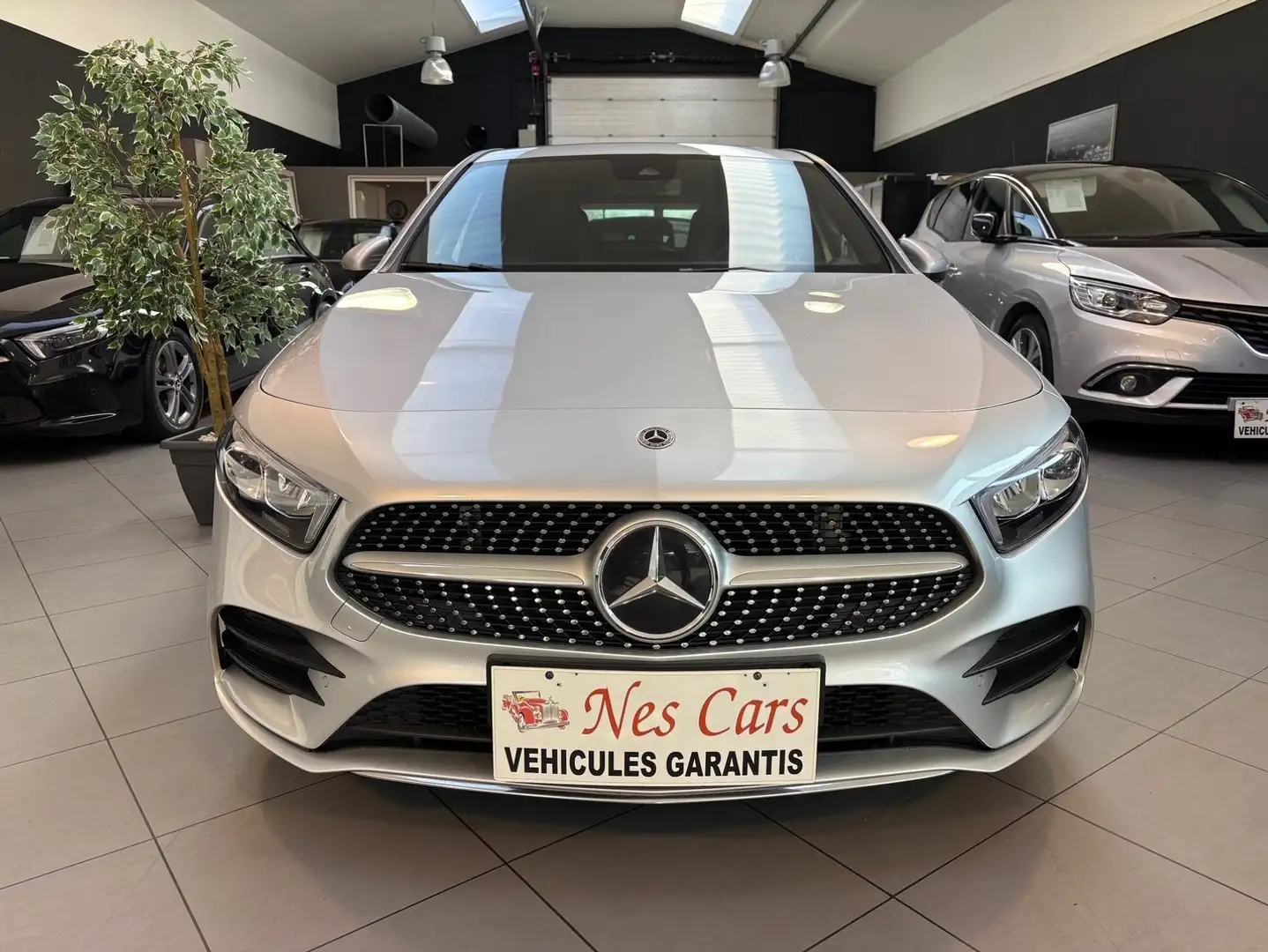 Mercedes-Benz A 180 D AUTO, PACK AMG, JA 19, CAMERA, GPS, GARANTI 1AN Gris - 1
