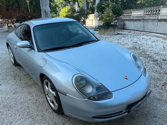 Porsche 996 911 C4*ALLRAD*VOLL*TOP*SAMMLER-ZUST.*8.000-Invest!