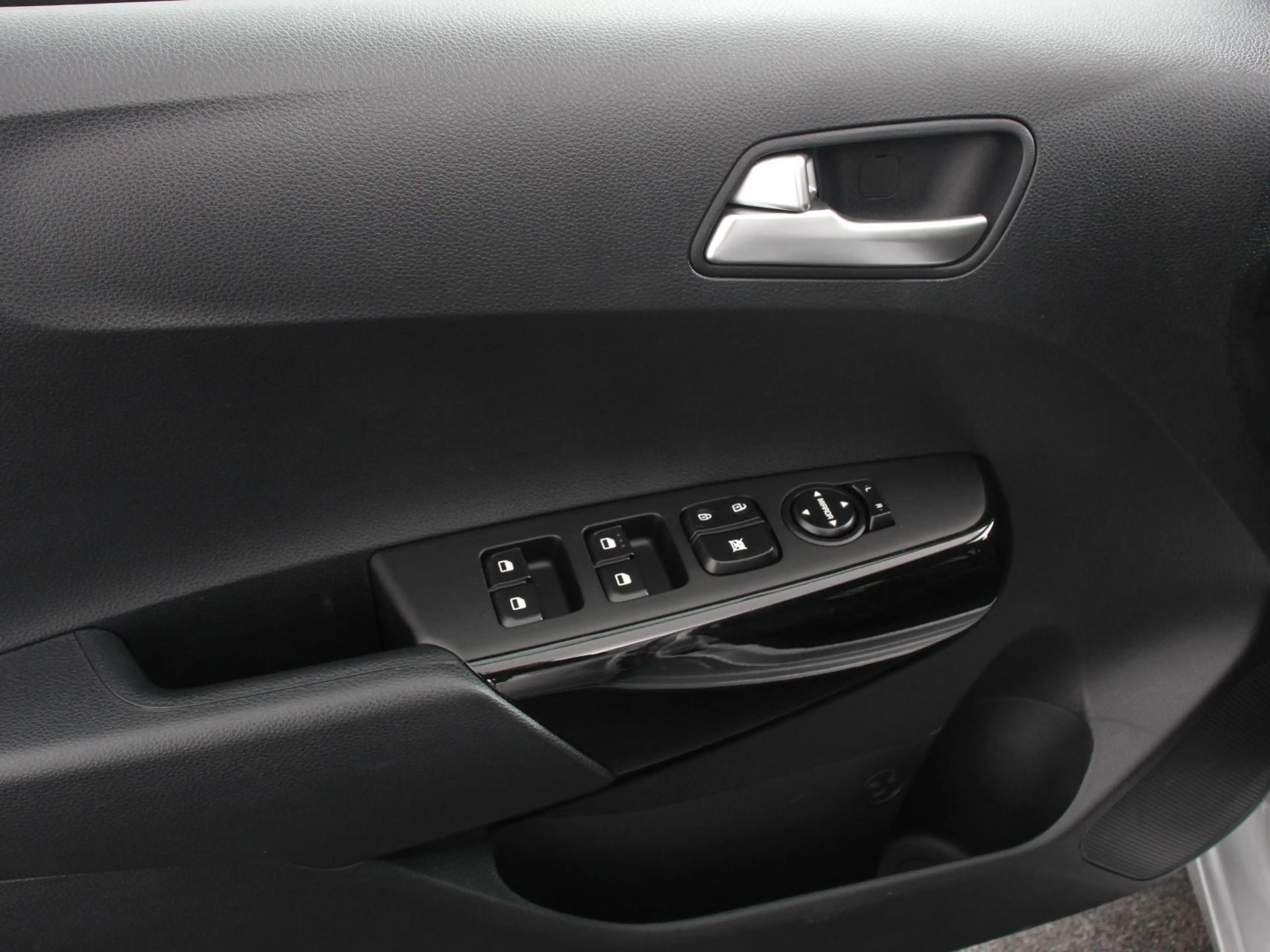 Kia Picanto 1.0 DPI Automaat DynamicLine Navigatie Apple Carpl — photo 13