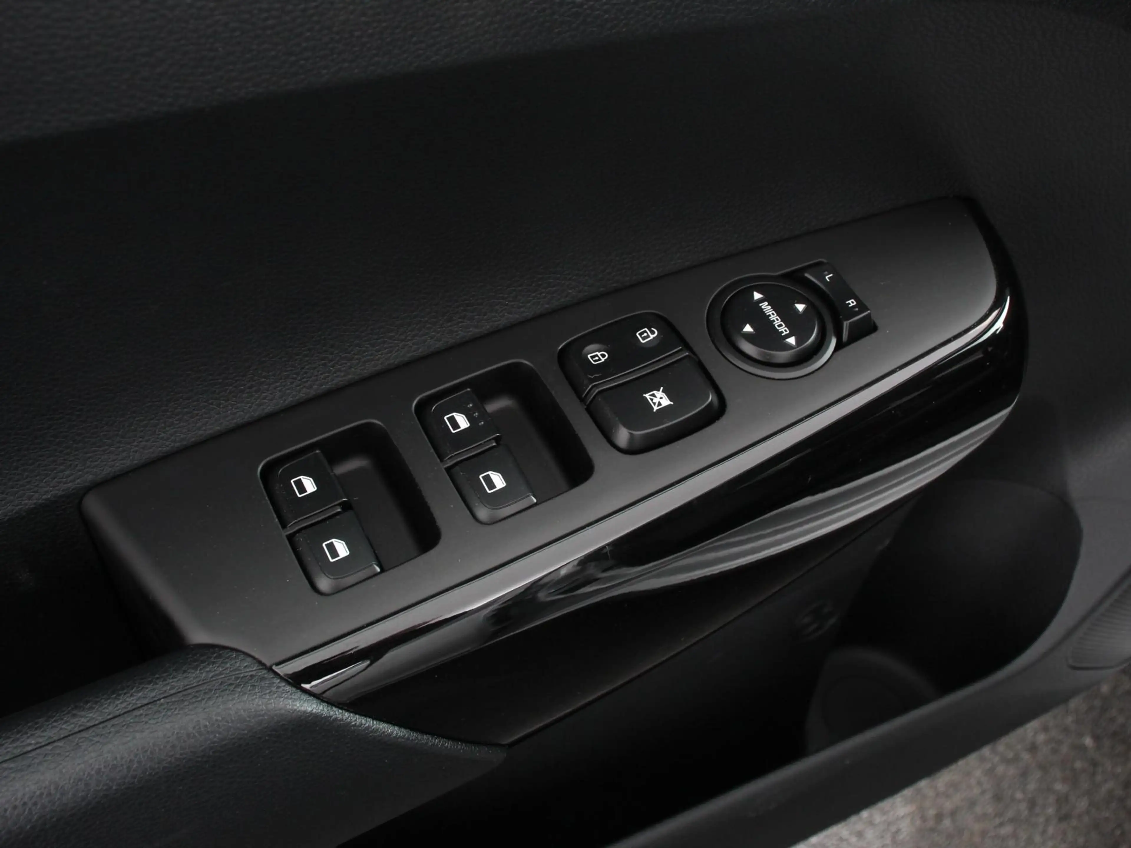 Kia Picanto 1.0 DPI Automaat DynamicLine Navigatie Apple Carpl — photo 12