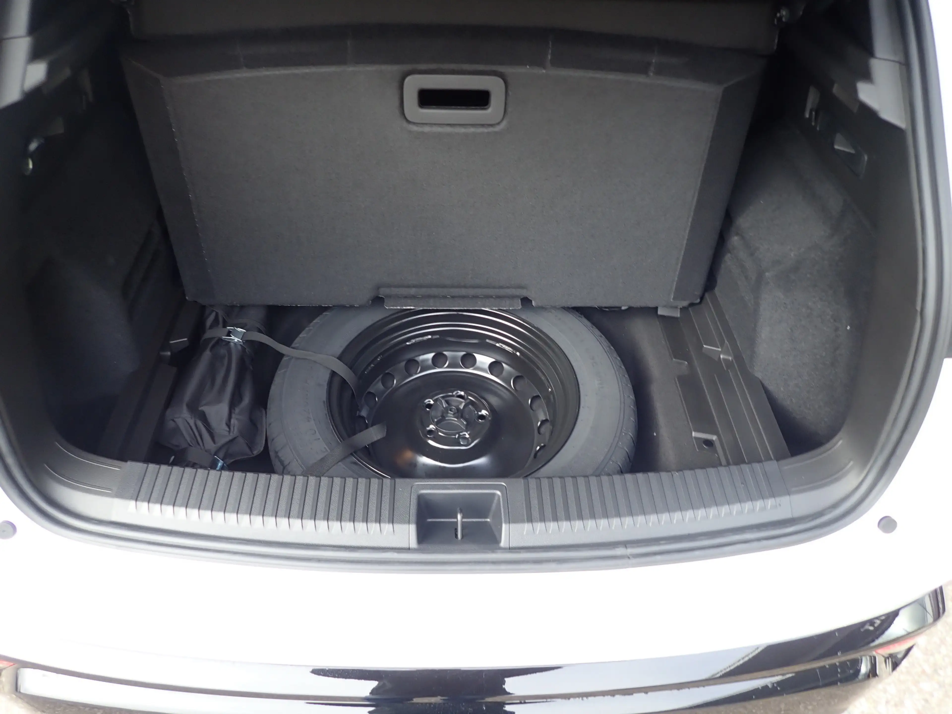 Renault Austral Esprit Alpine Mild Hybrid 150 Automatik — photo 7