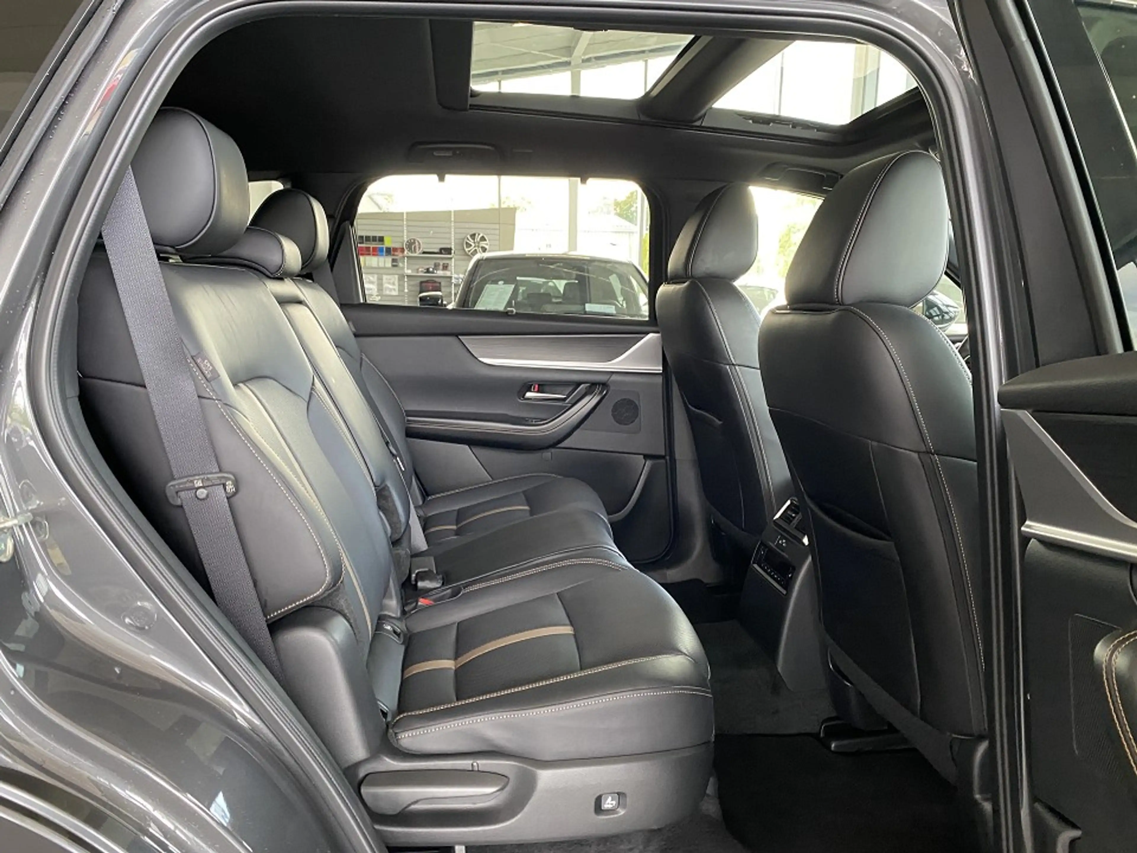 Mazda CX-80 2.5 PHEV Homura Plus Garantie 05.2031 Navi, 360°, — photo 6