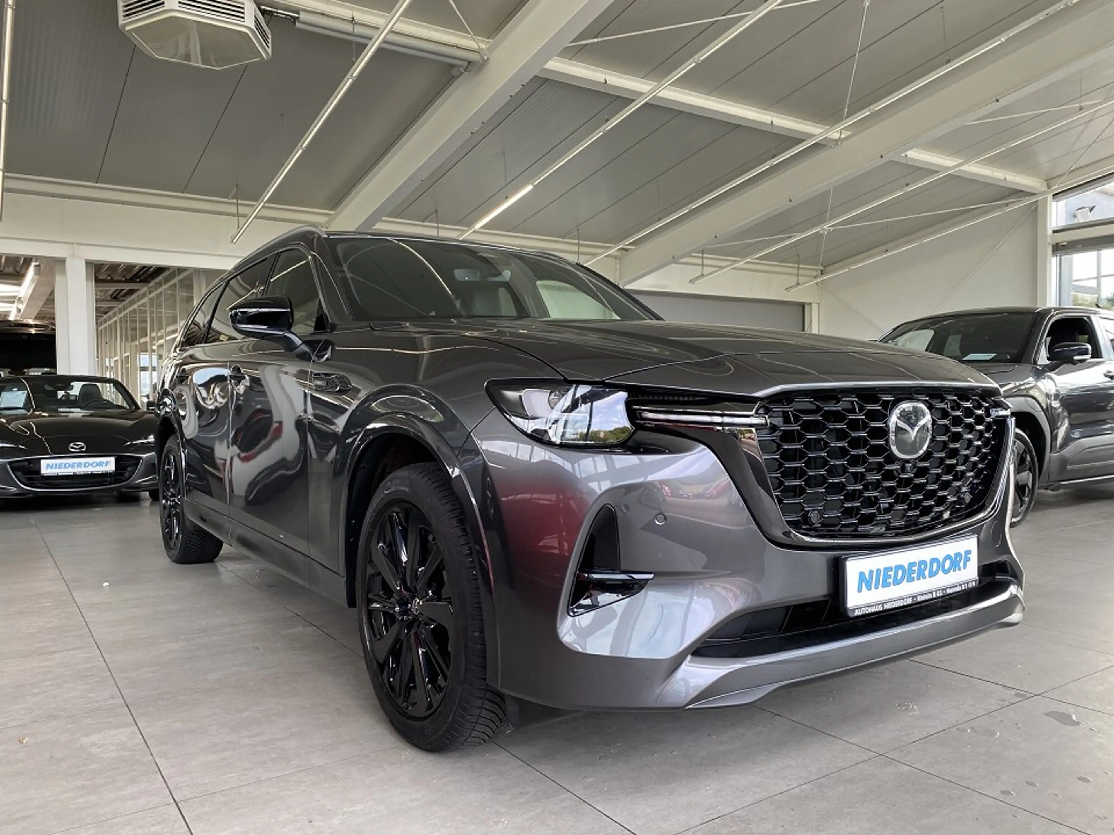 Mazda CX-80 2.5 PHEV Homura Plus Garantie 05.2031 Navi, 360°,