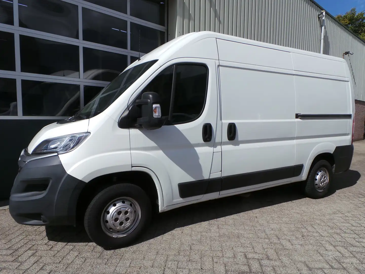 Citroen Jumper 35 2.0 BlueHDi 131pk L2H2 2 SCHUIFDEUREN Airco,Cru Wit - 1