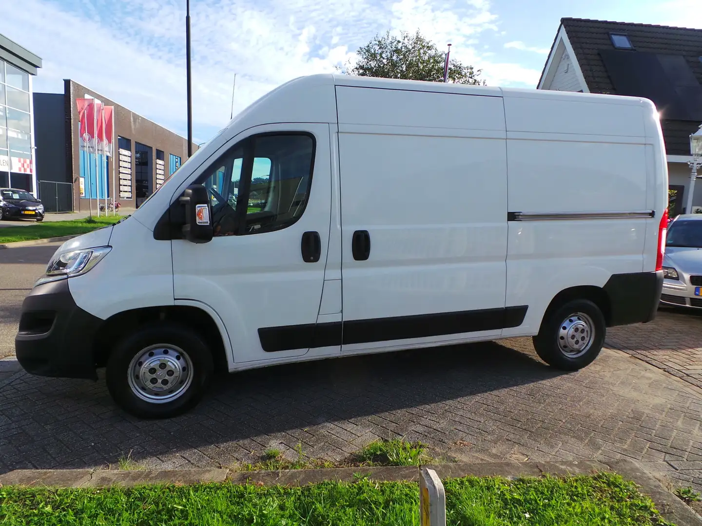 Citroen Jumper 35 2.0 BlueHDi 131pk L2H2 2 SCHUIFDEUREN Airco,Cru Wit - 1