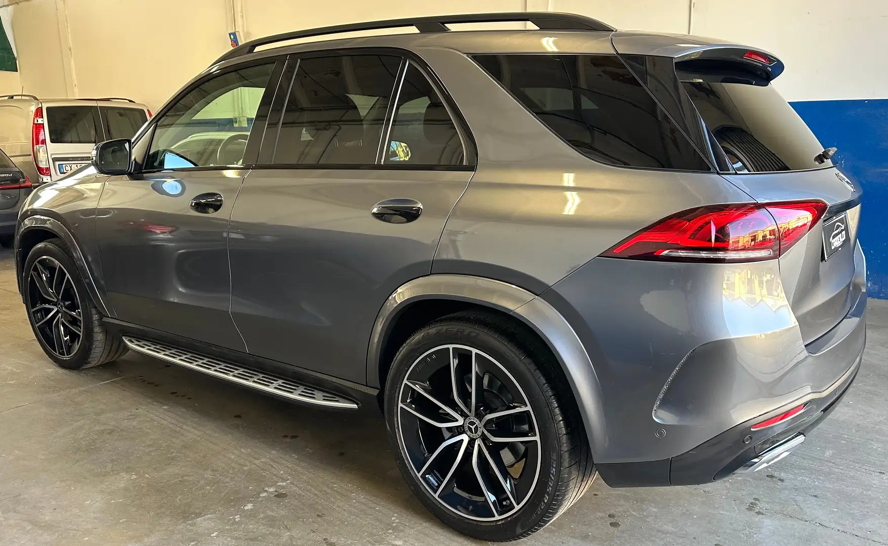 Mercedes-Benz GLE 300 GLE 300 AMG 4matic Gris - 2