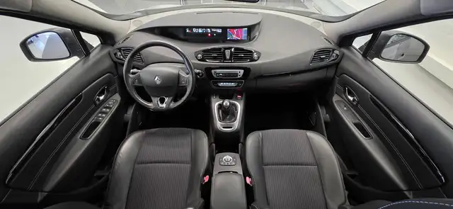 Renault Scenic view 7