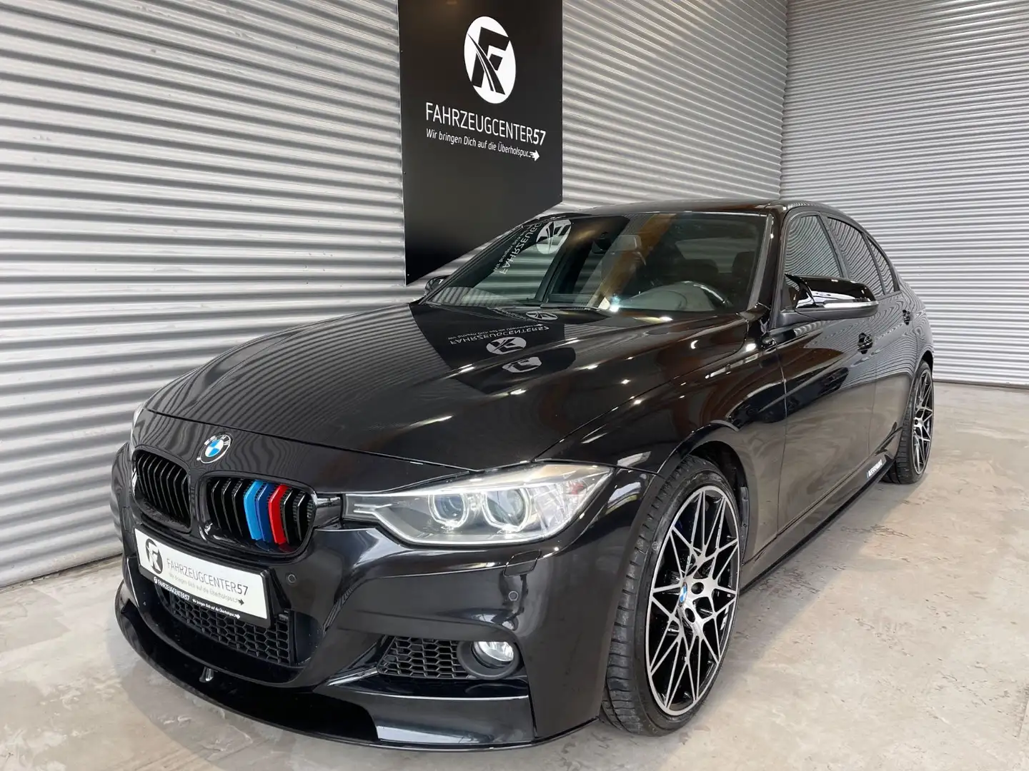 BMW 335 i xDrive  M-PERFORMANCE/RFK/H&K/HUD/PDC/NAVI Negro - 2