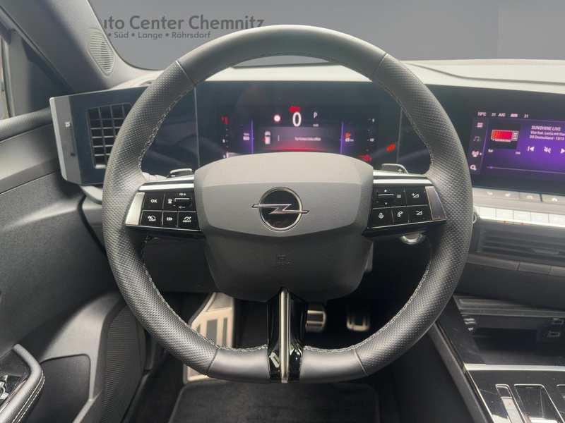 Opel Astra L AT8 GS Line LED/Alcantara/Ergo/PDC/360° — photo 13