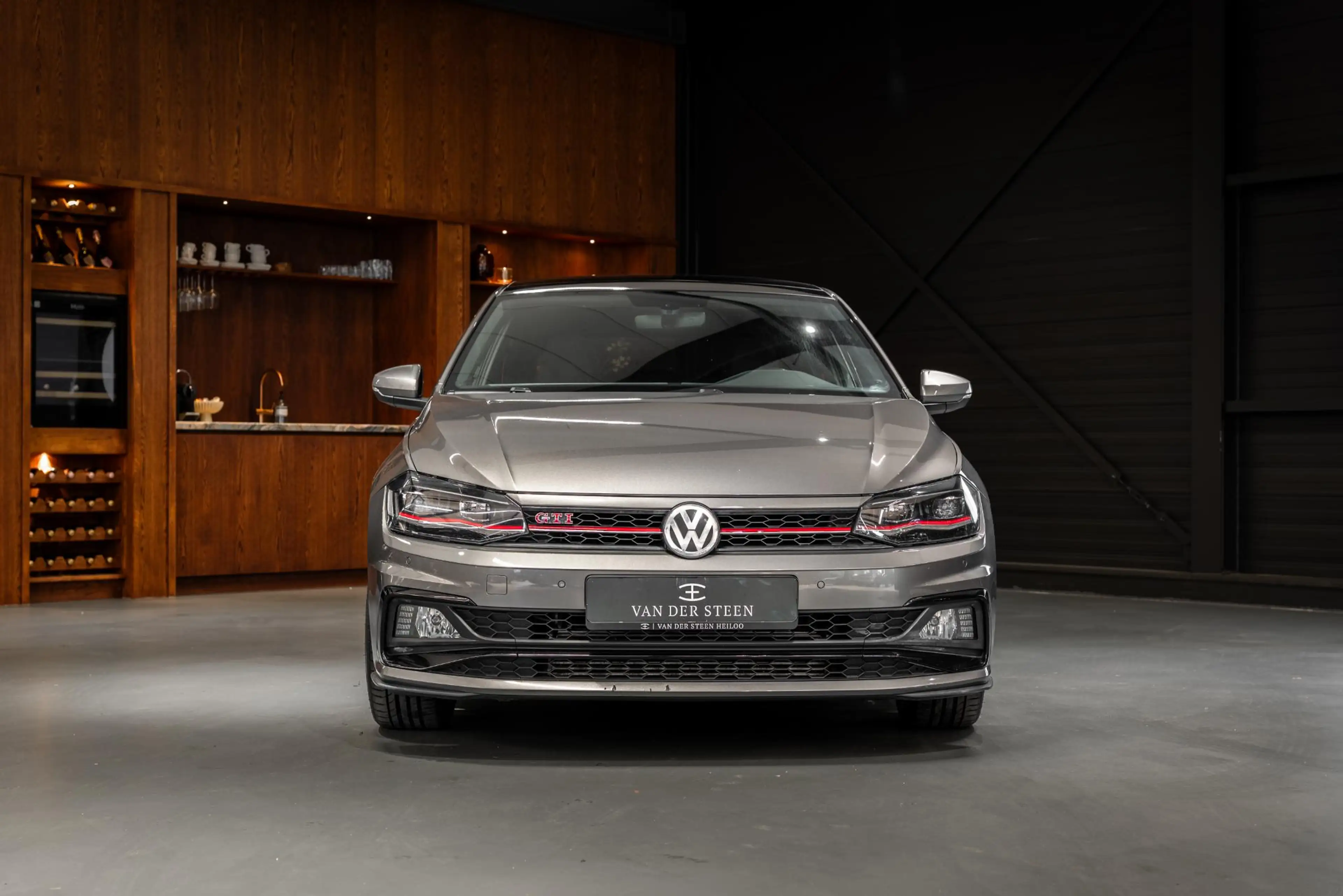 Volkswagen Polo GTI 2.0 TSI Pano | Adapt. Cruise — photo 11