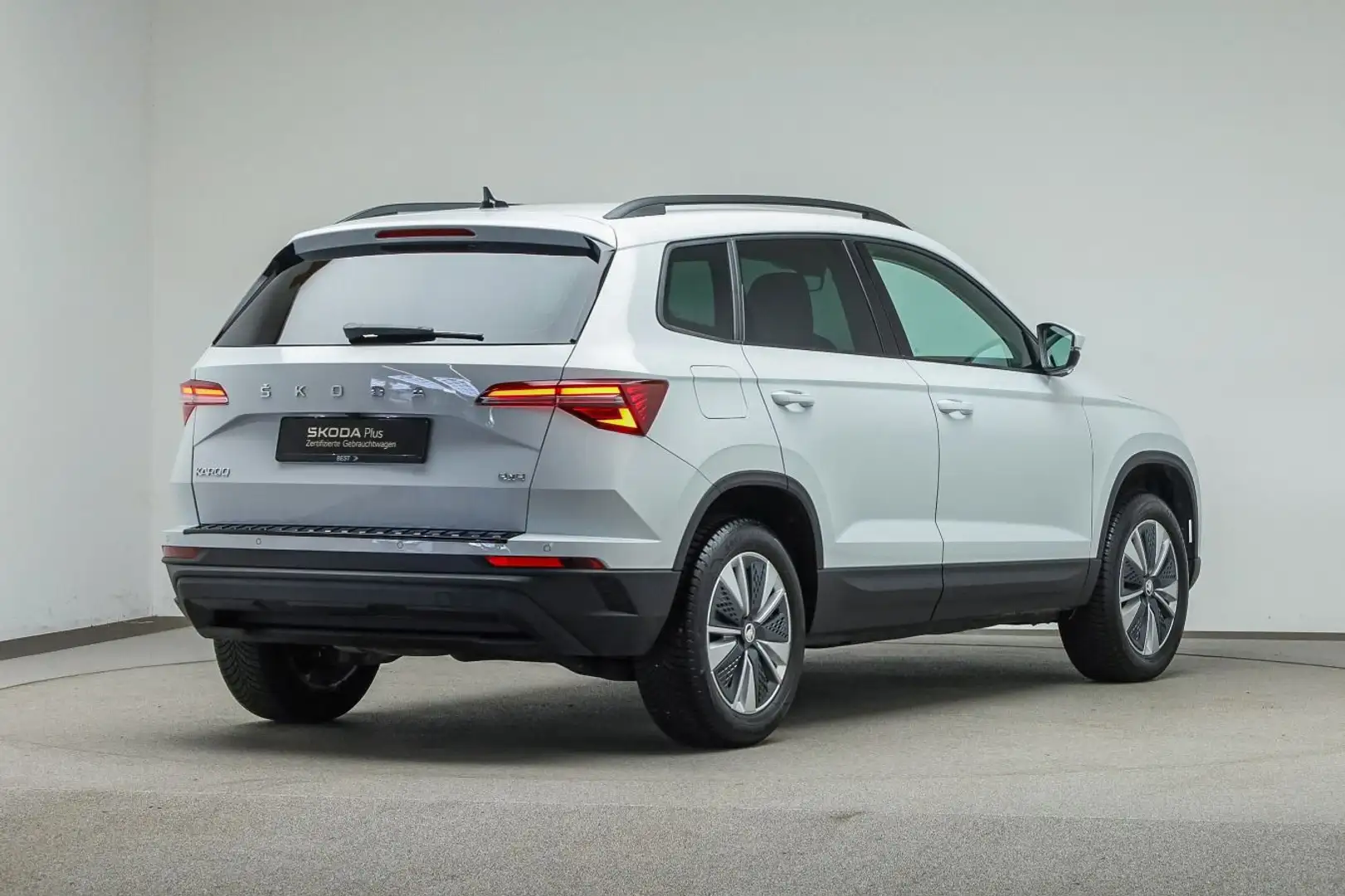 Skoda Karoq 2.0 TDI 4x4 DSG AMBITION*MATRIX*AHK*NAVI*K Weiß - 2