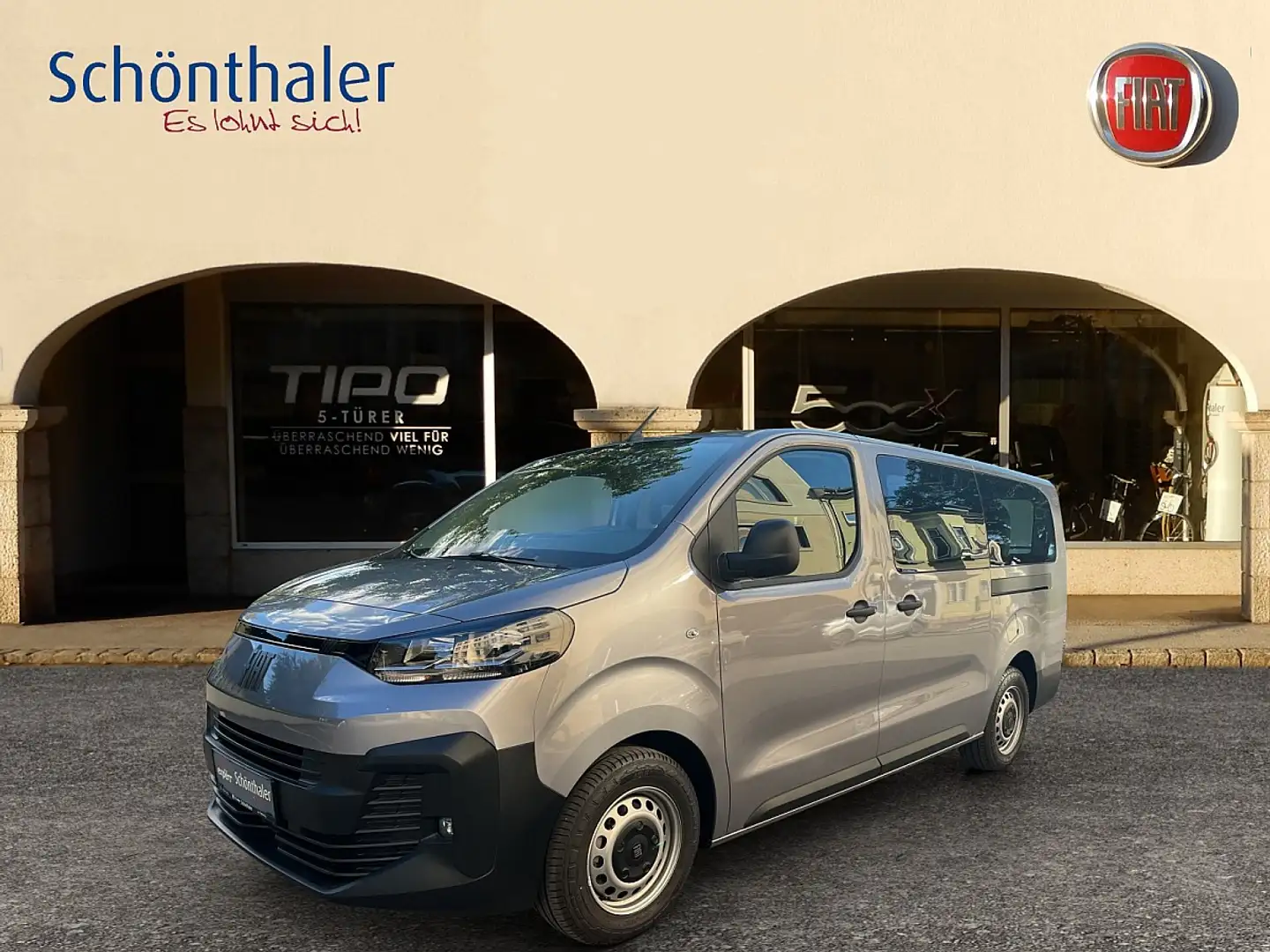 Fiat Scudo BlueHDi 145 S&S 6-Gang XL 9-Sitzer Grau - 1
