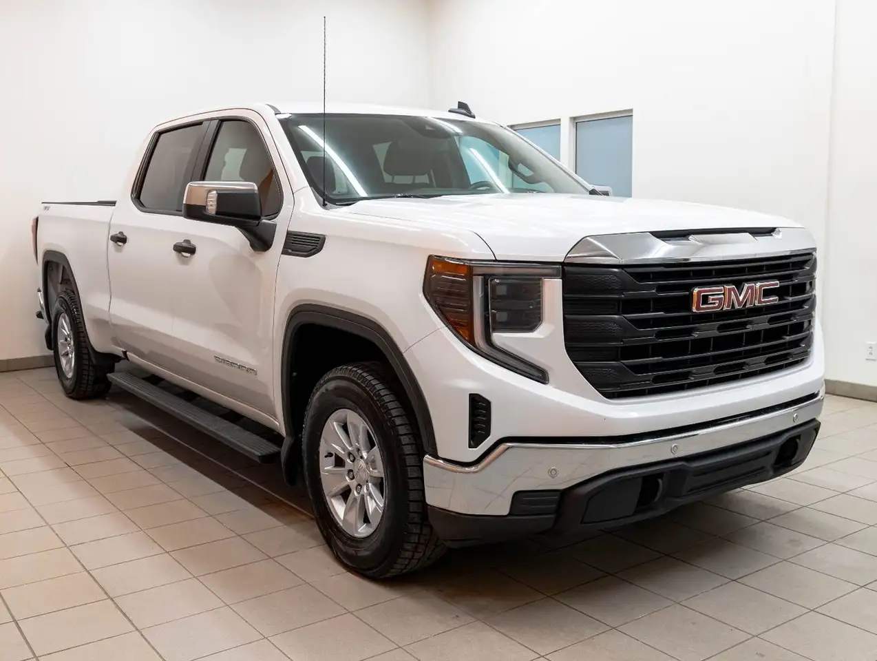GMC Sierra 1500 снимка GMC Sierra 1500