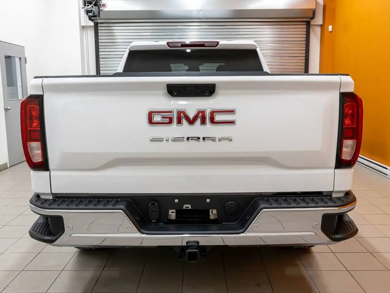 GMC Sierra 1500 снимка GMC Sierra 1500