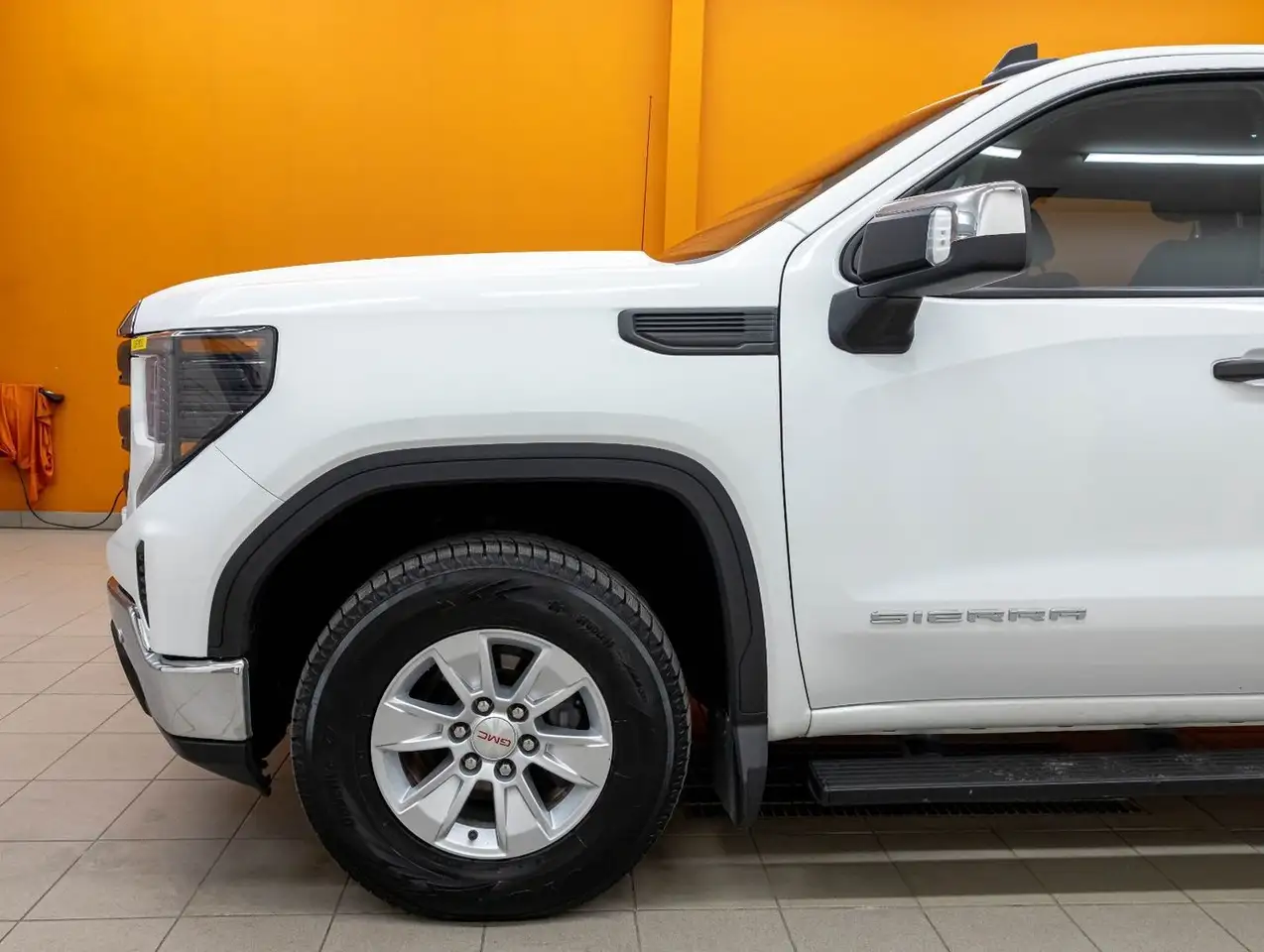 GMC Sierra 1500 снимка GMC Sierra 1500