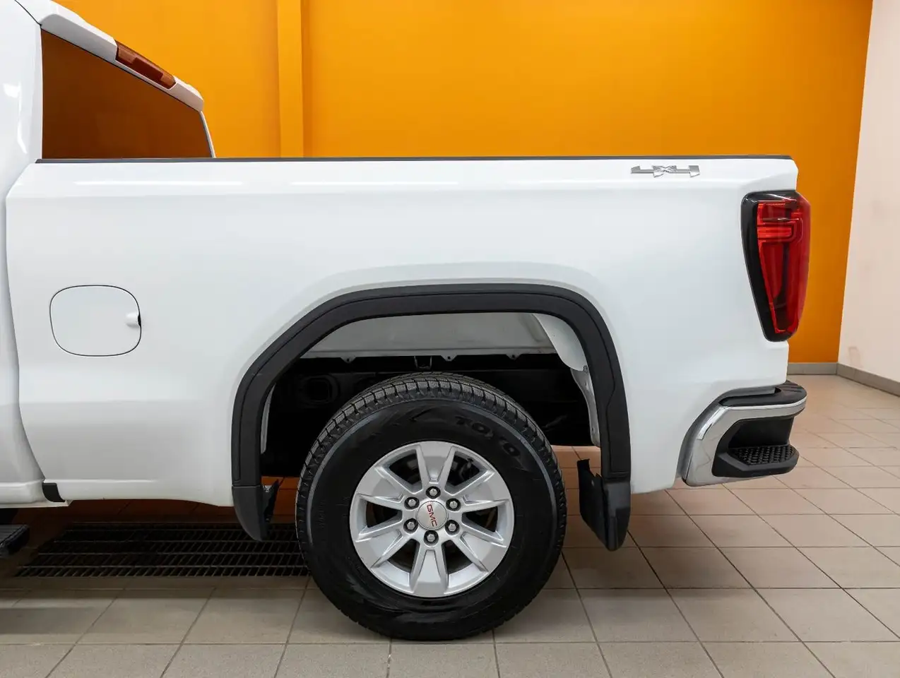 GMC Sierra 1500 снимка GMC Sierra 1500