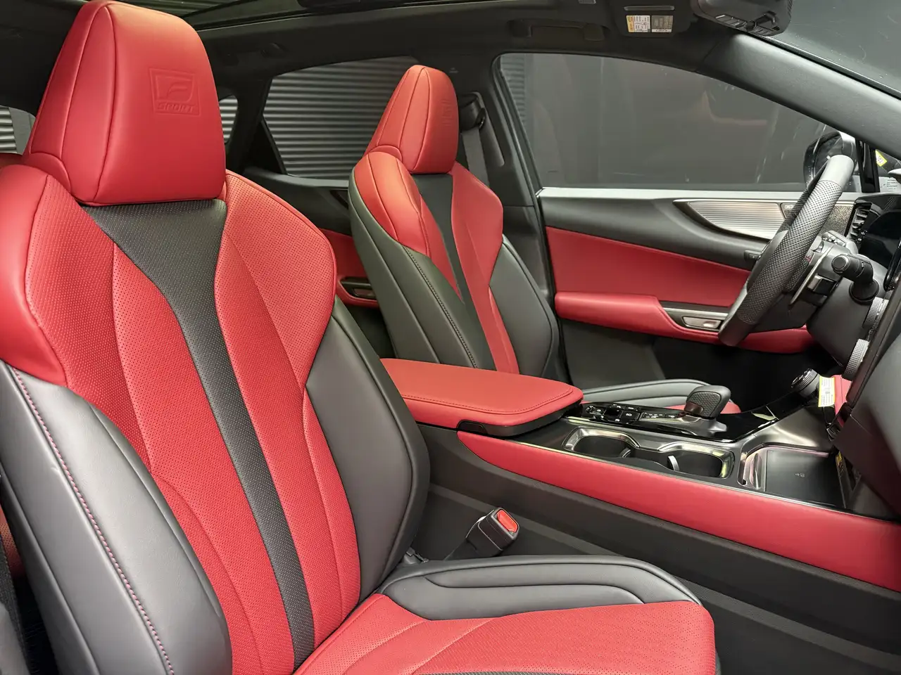 Lexus NX снимка Lexus NX
