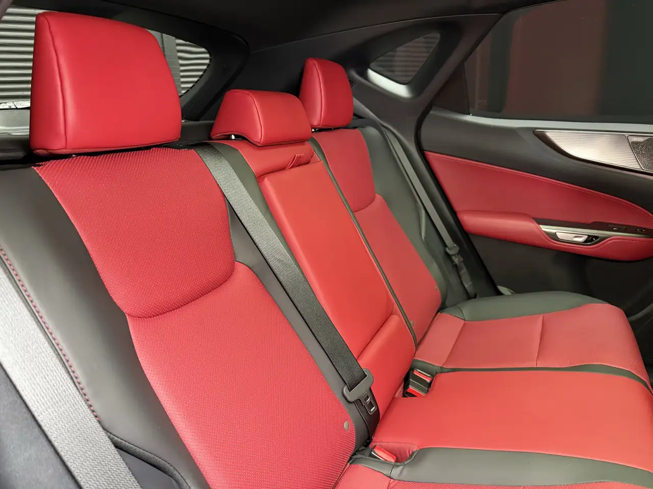 Lexus NX снимка Lexus NX