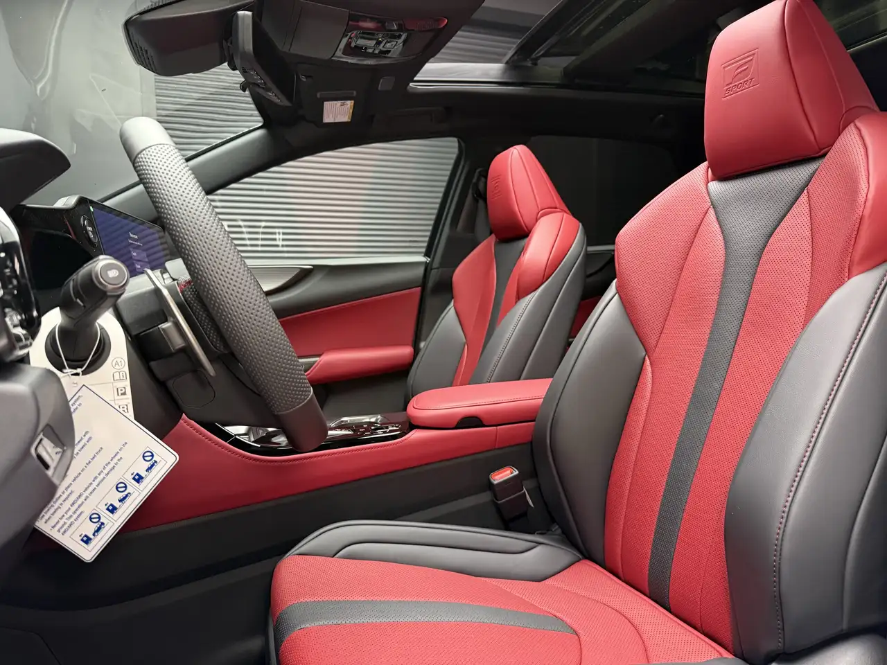 Lexus NX снимка Lexus NX