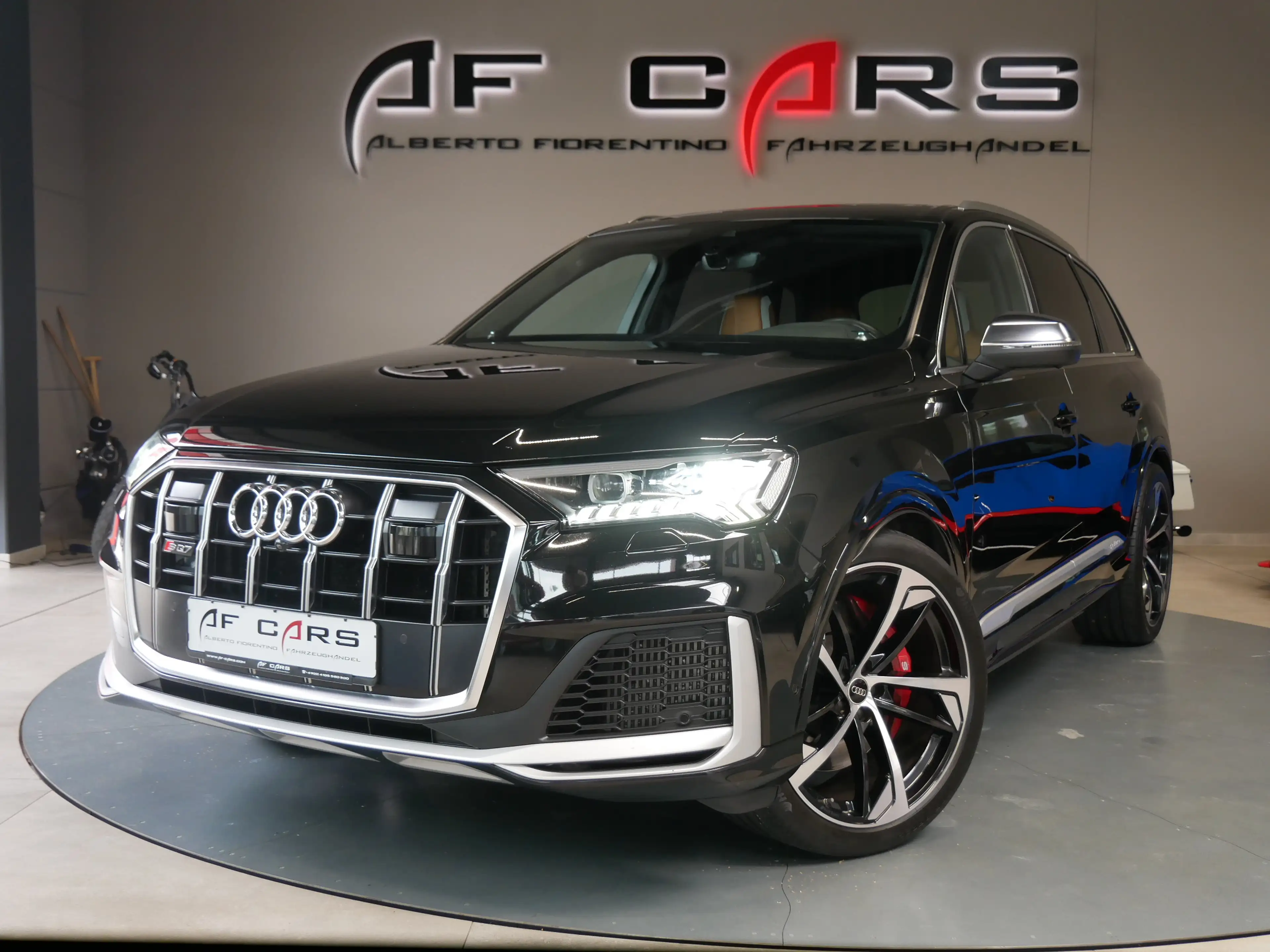 Audi SQ7 4.0 TFSI quattro Exclusive 22 S Line Voll