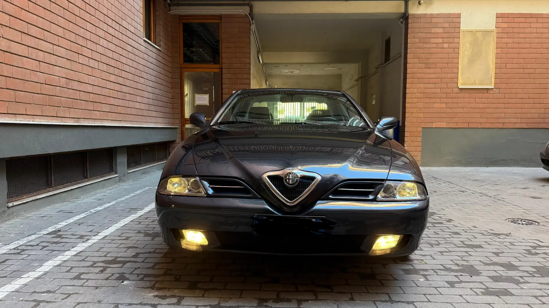 Alfa Romeo 166 2.5 V6 24v Progression - 1