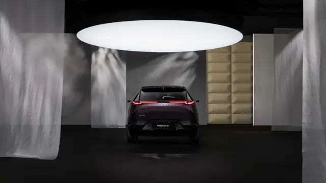 Mazda CX-6e 78 kWh Takumi Plus