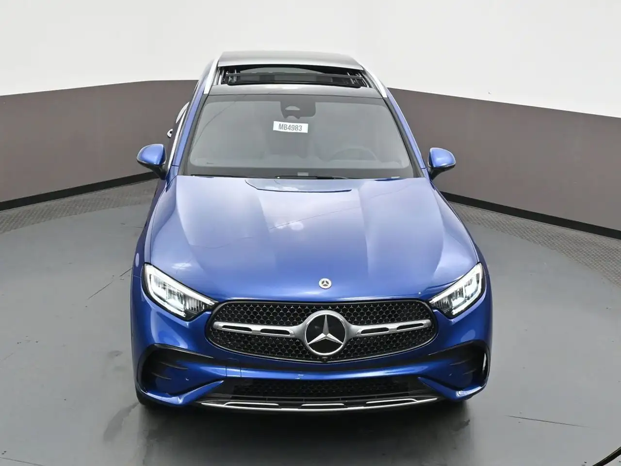 Mercedes-Benz GLC снимка Mercedes-Benz GLC