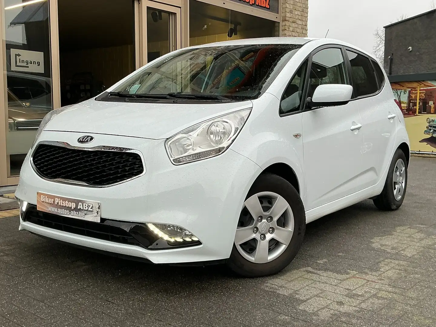 Kia Venga 1.4 i Blanc - 1