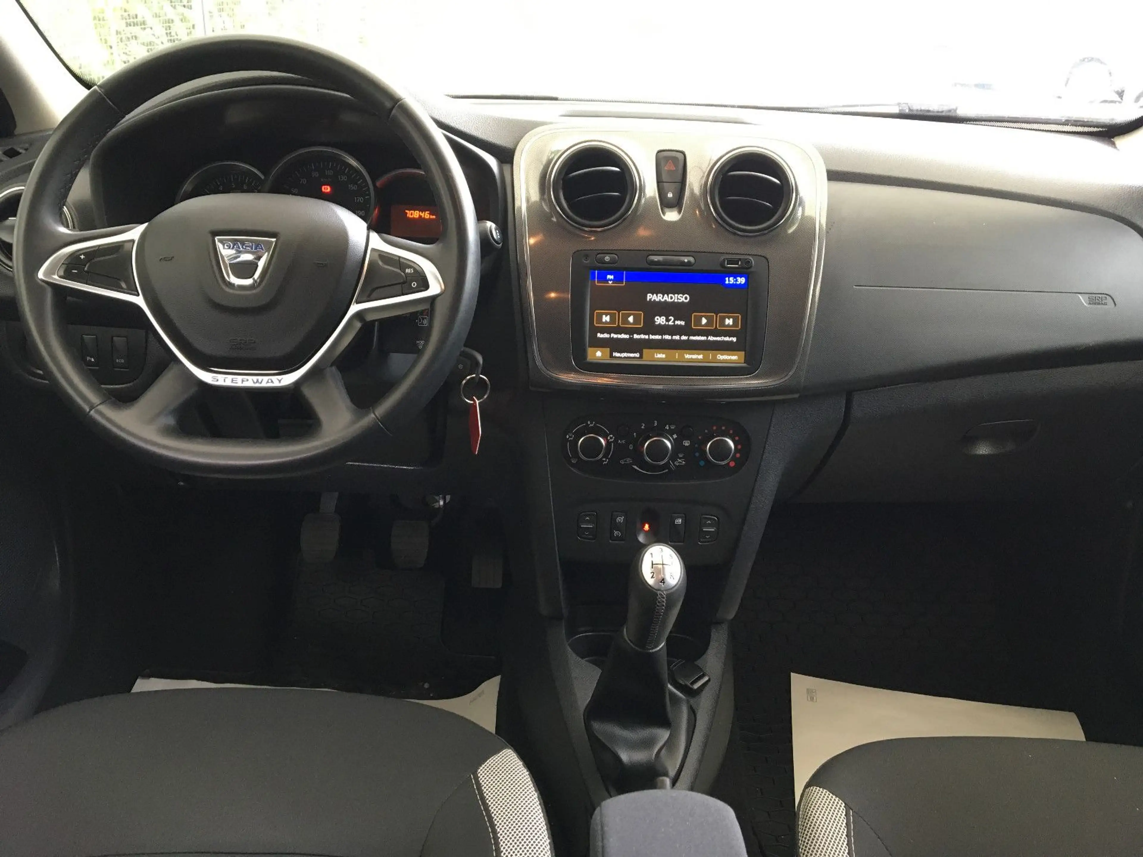 Dacia Logan MCV II Kombi Stepway/Navi/Klima/Temp/Kam — photo 11
