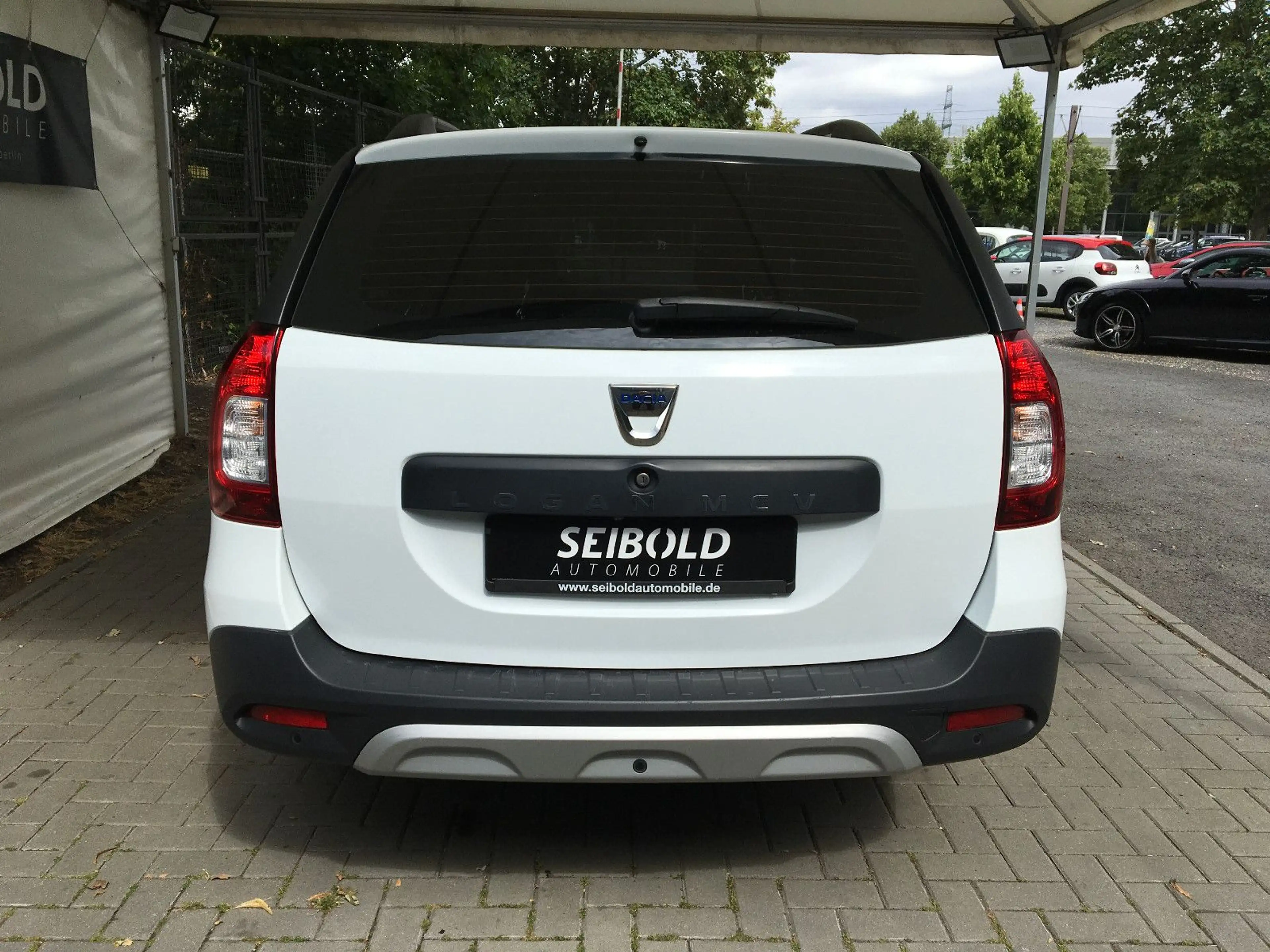 Dacia Logan MCV II Kombi Stepway/Navi/Klima/Temp/Kam — photo 7
