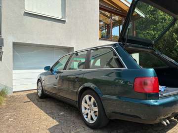 Avant 2.5 TDI quattro, 5-Zylinder, 6-Gang