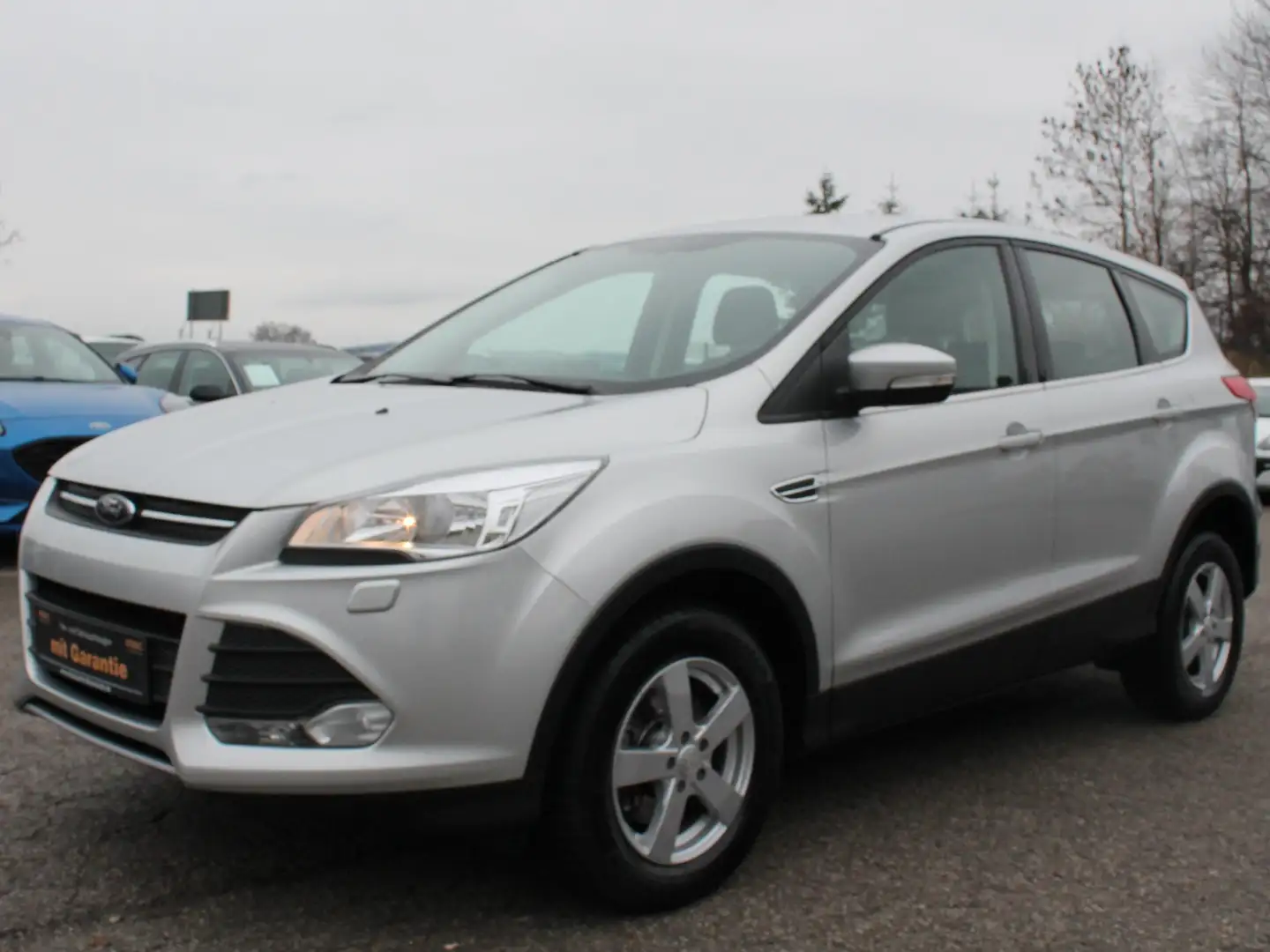 Ford Kuga 1,6 EcoBoost TÜV UND SERVICE NEU - 1